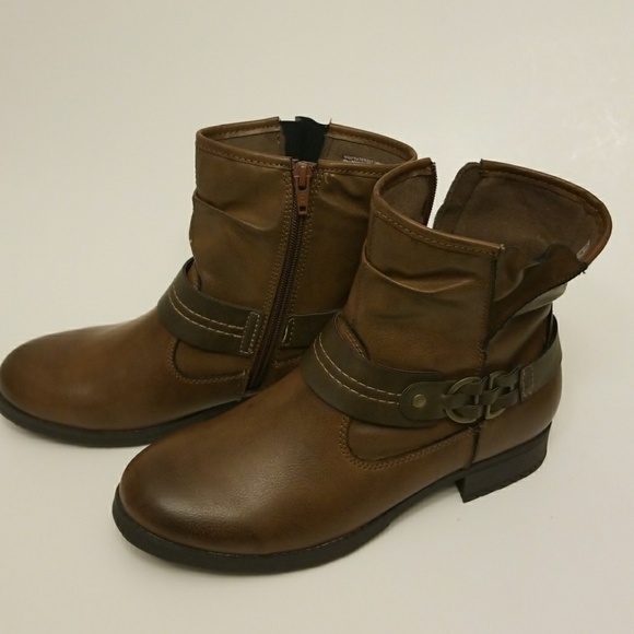 earth spirit boots size 9